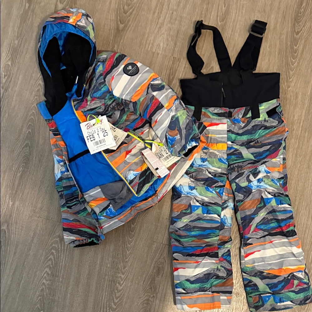 Obermeyer Colorful Kids Ski/Snowboard Jacket and Bib Set